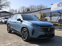 Gebrauchtwagen - Peugeot 3008 GT Elektromotor 210 PANO NAVI R-KAM ACC