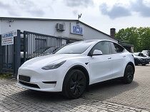 Gebrauchtwagen - Tesla Model Y Long Range RWD AUTOPILOT Wi-FI GLASDACH